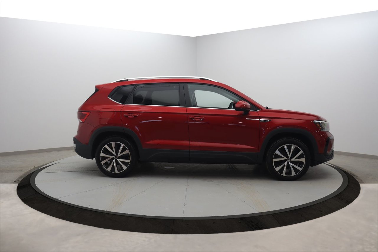 2023 Volkswagen Taos - Image 3