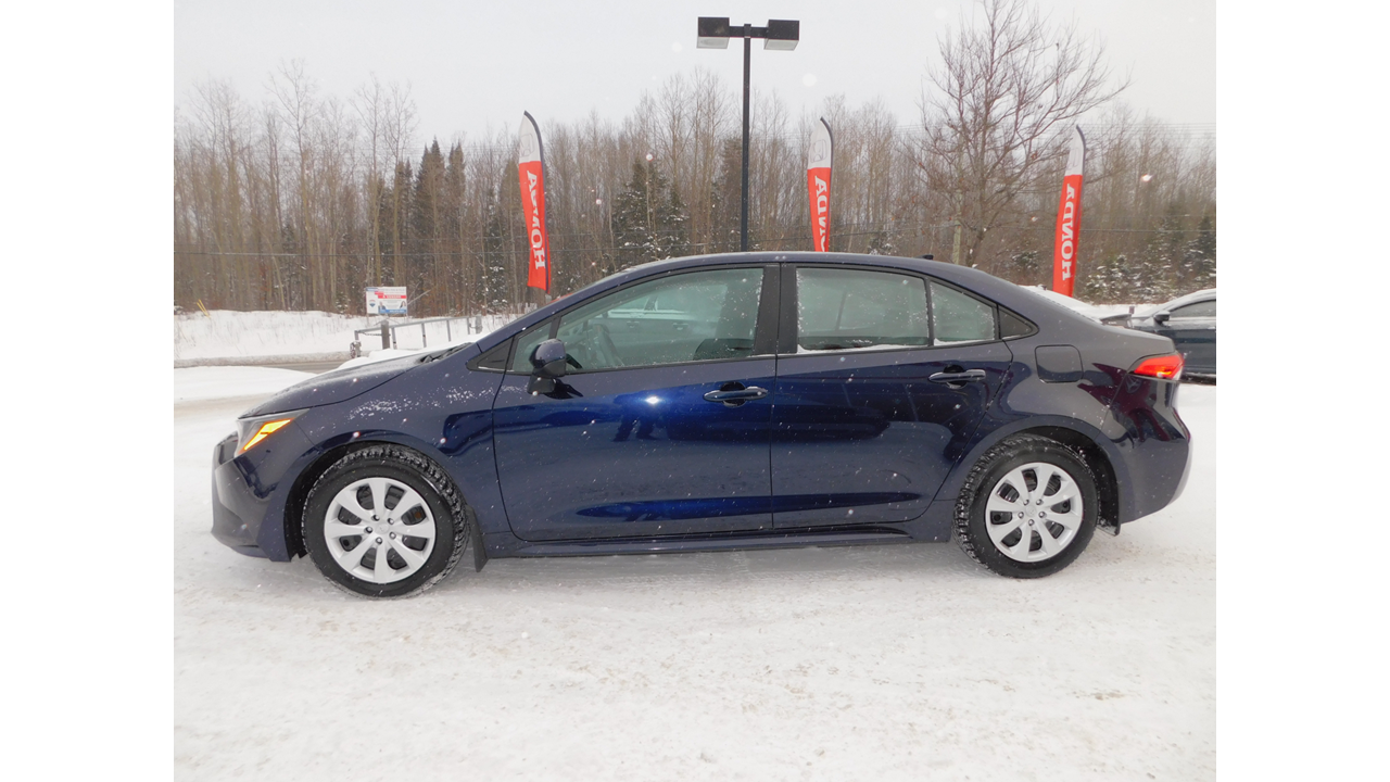 2024 Toyota Corolla - Image 6