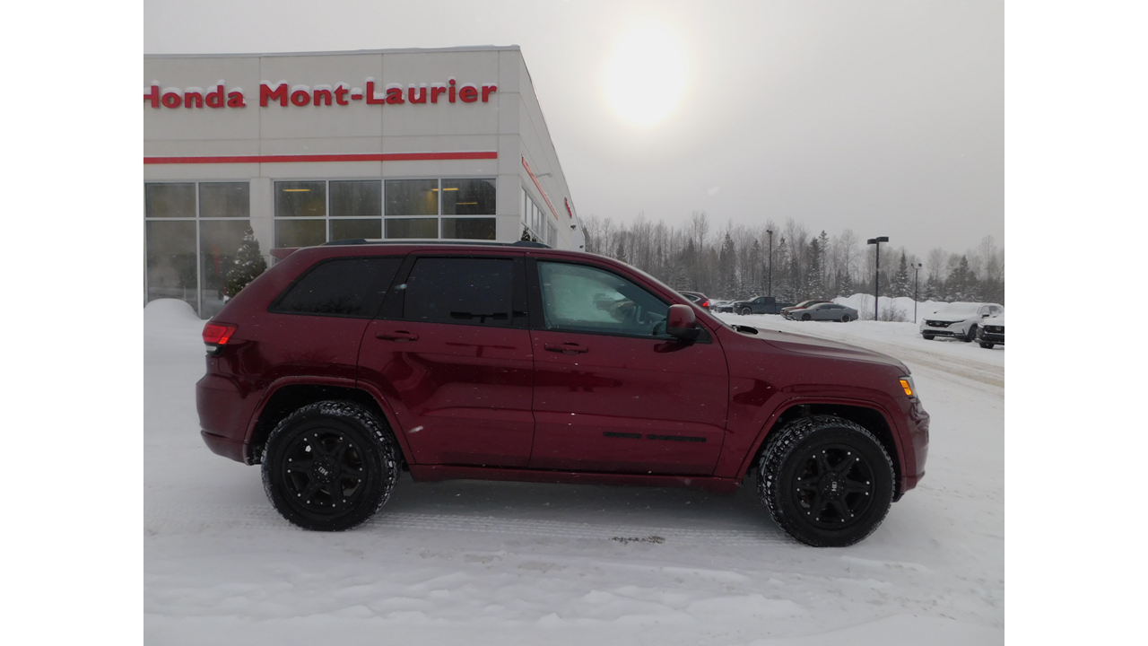 2019 Jeep Grand Cherokee - Image 11