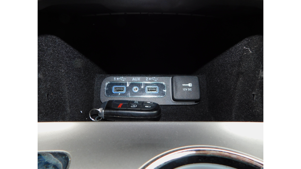 2019 Jeep Grand Cherokee - Image 26