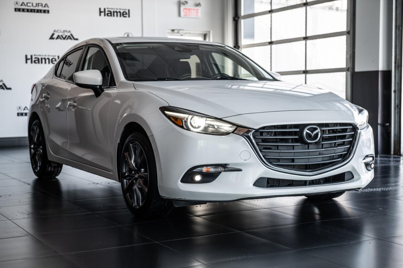 2018 Mazda Mazda3 - Image 3