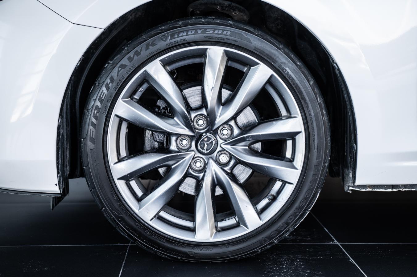 2018 Mazda Mazda3 - Image 5