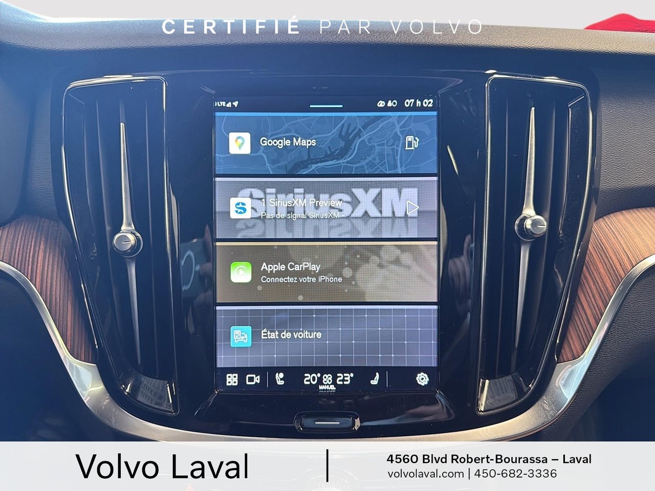 2023 Volvo V60 Cross Country - Image 12