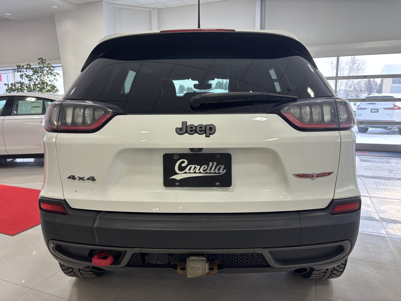 2019 Jeep Cherokee - Image 6