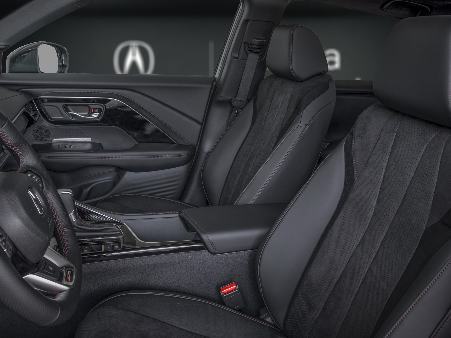 2025 Acura ADX - Image 5