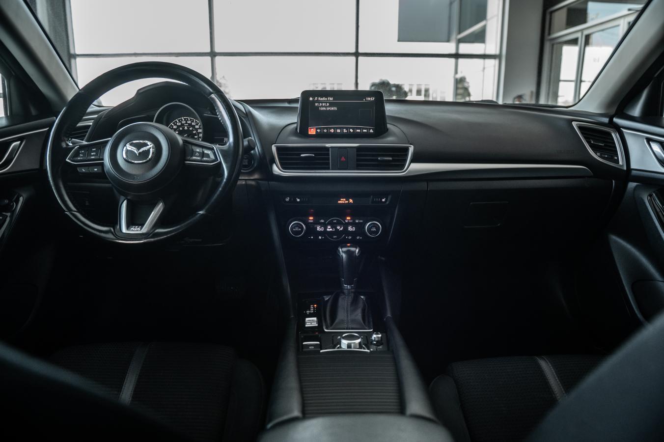 2018 Mazda Mazda3 - Image 27