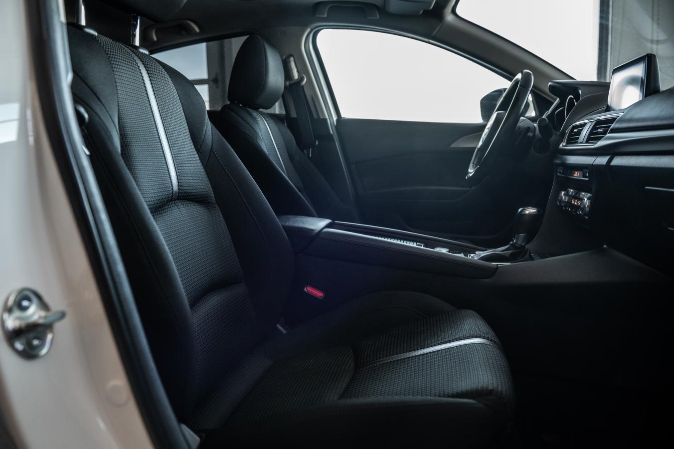 2018 Mazda Mazda3 - Image 31