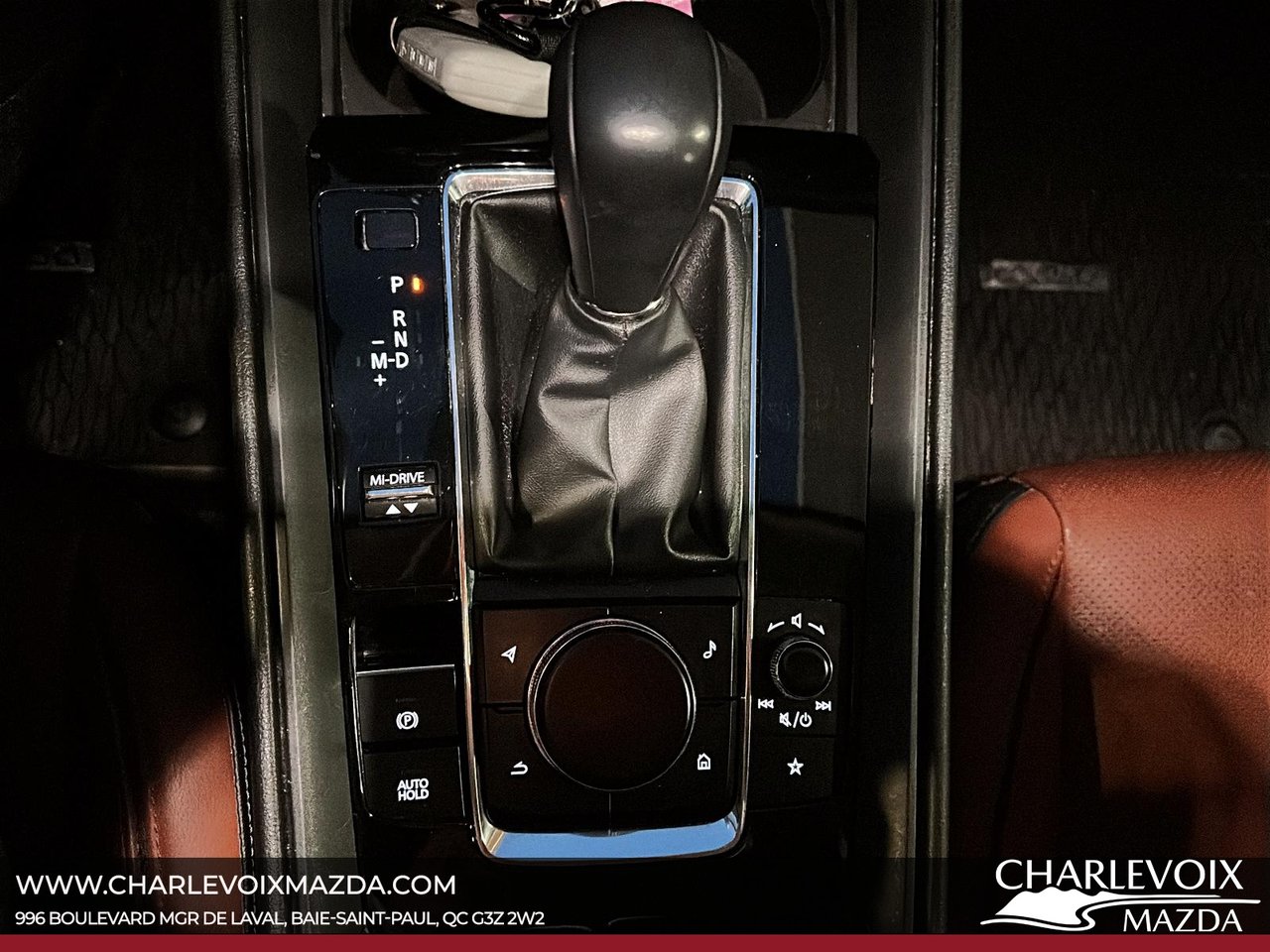 2024 Mazda CX-50 - Image 15