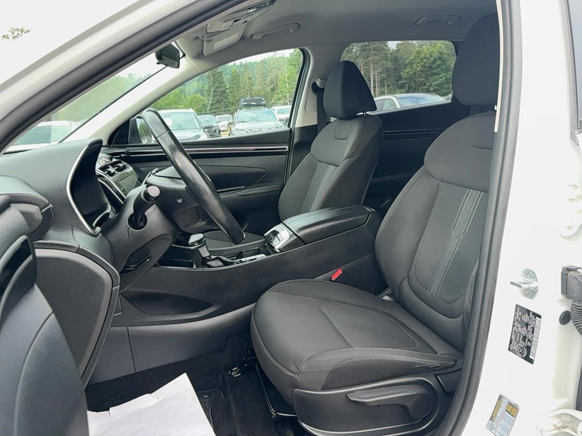 2022 Hyundai Tucson - Image 8