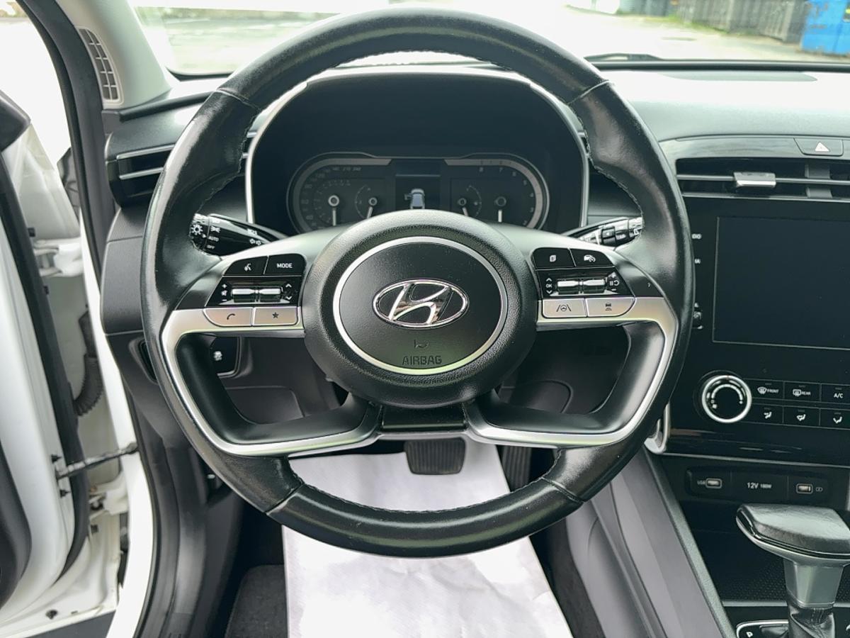 2022 Hyundai Tucson - Image 10