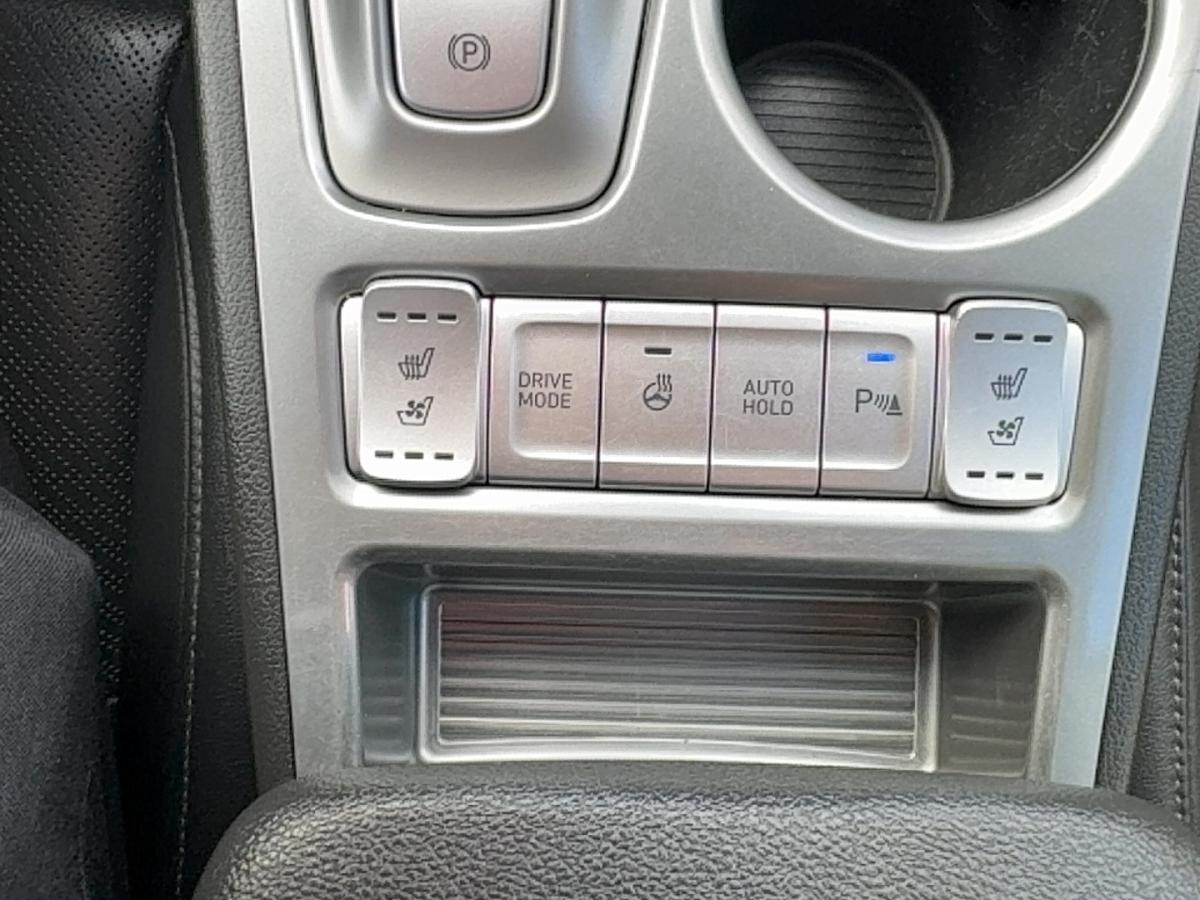 2019 Hyundai Kona Electric - Image 14