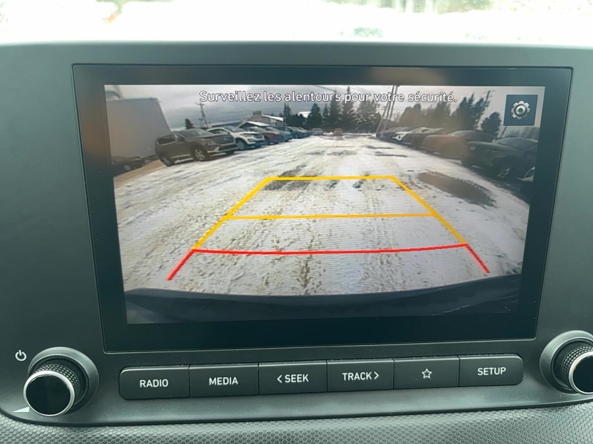 2022 Hyundai Kona - Image 12