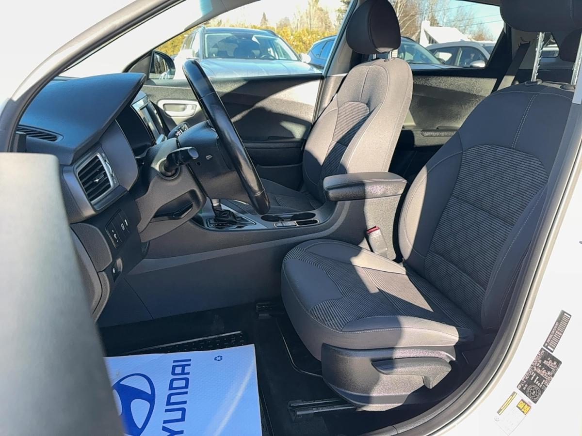 2019 Kia Niro - Image 8