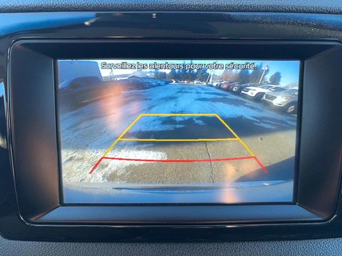 2019 Kia Niro - Image 12