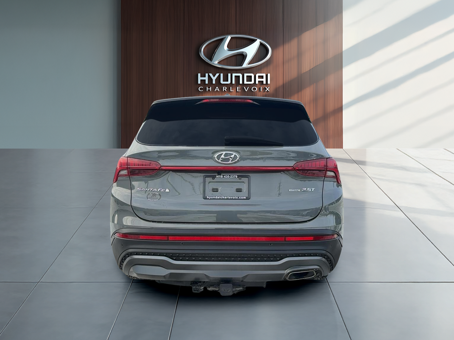 2022 Hyundai Santa Fe - Image 3