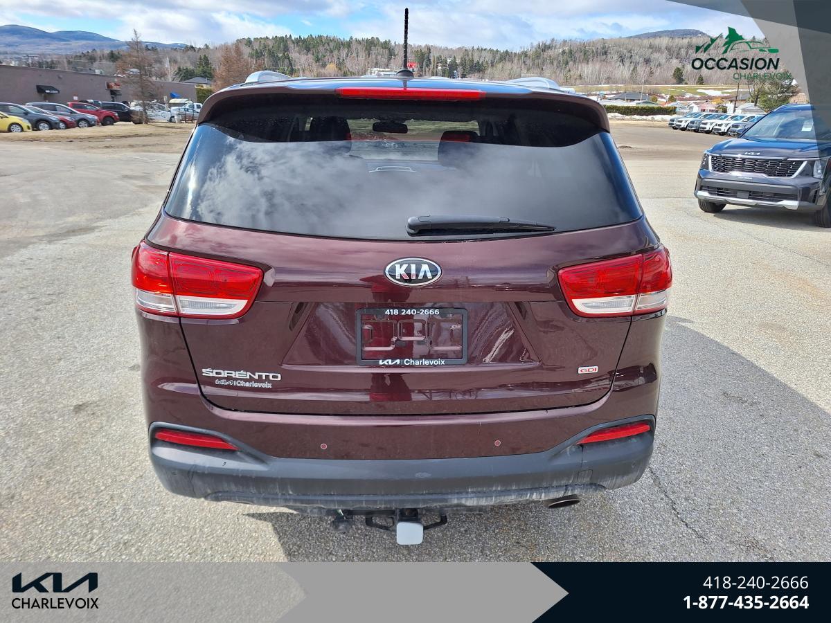2016 Kia Sorento - Image 5