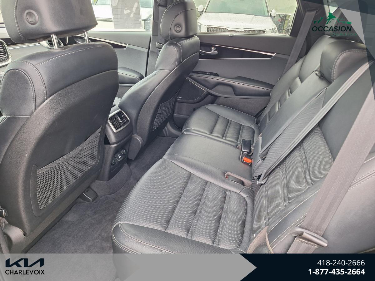 2017 Kia Sorento - Image 10