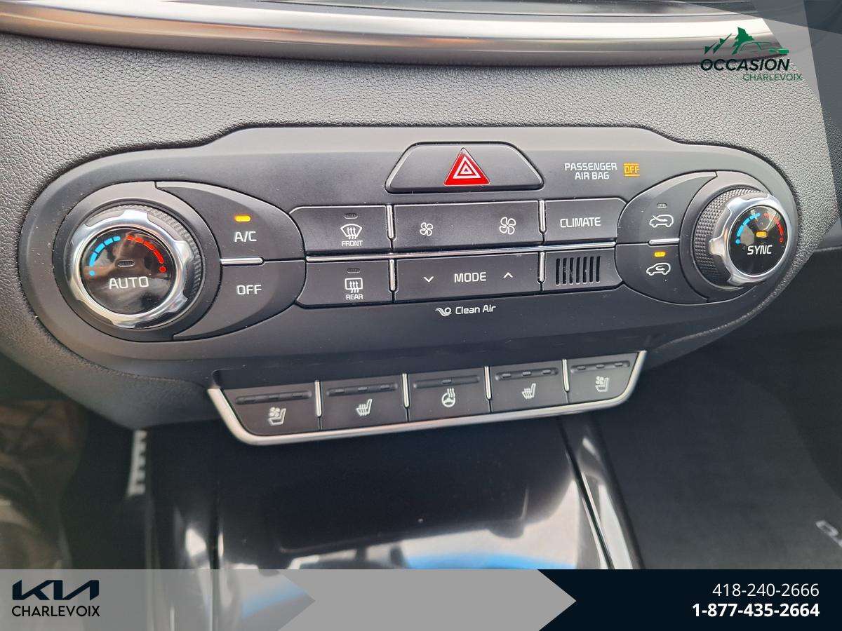 2017 Kia Sorento - Image 22