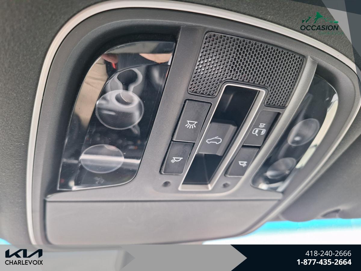 2017 Kia Sorento - Image 24