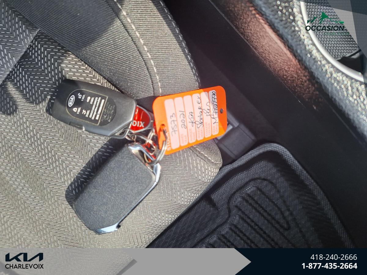 2021 Kia Sportage - Image 24