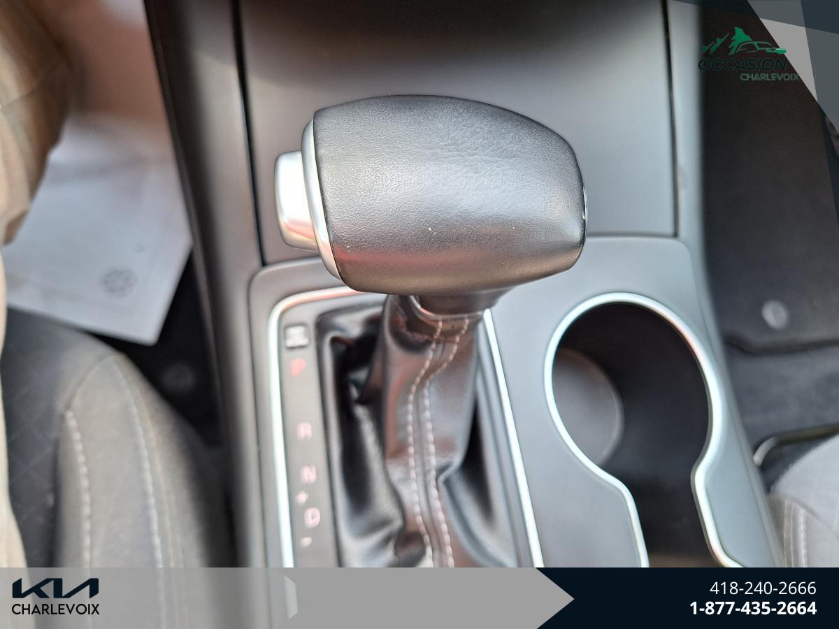 2019 Kia Sorento - Image 18