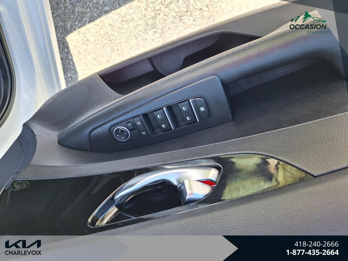 2021 Kia Forte - Image 10