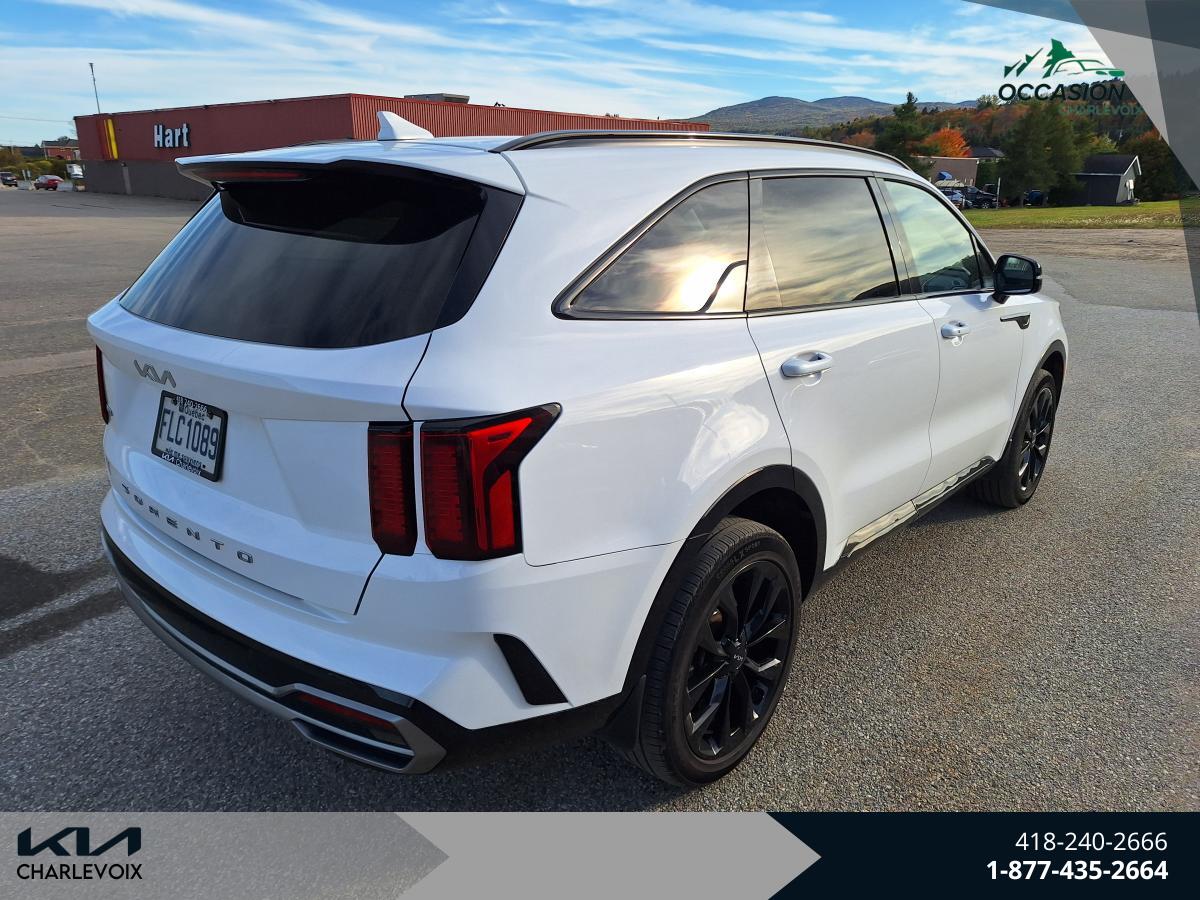 2022 Kia Sorento - Image 4