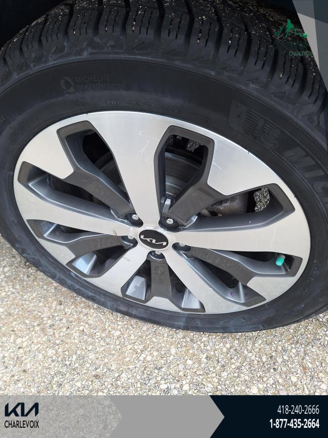 2022 Kia Telluride - Image 9