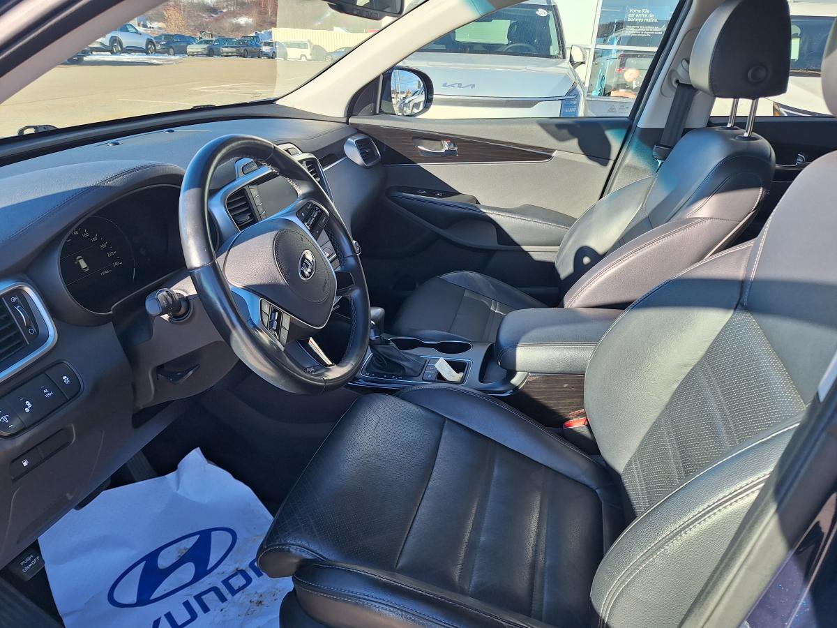 2019 Kia Sorento - Image 10