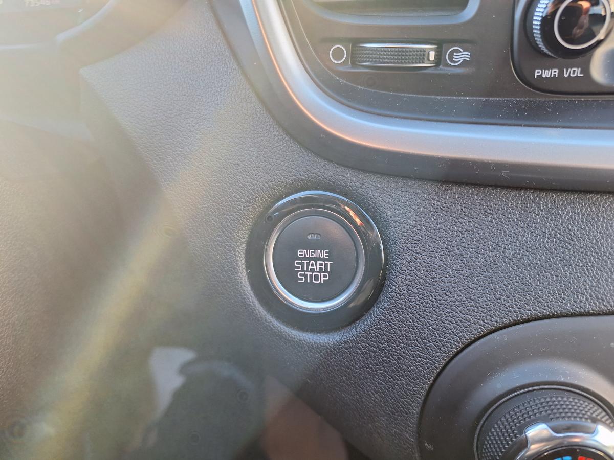 2019 Kia Sorento - Image 15