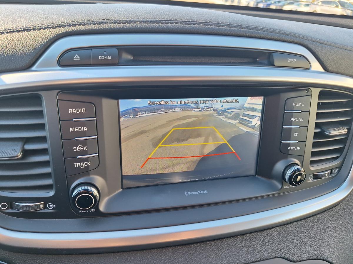 2019 Kia Sorento - Image 18