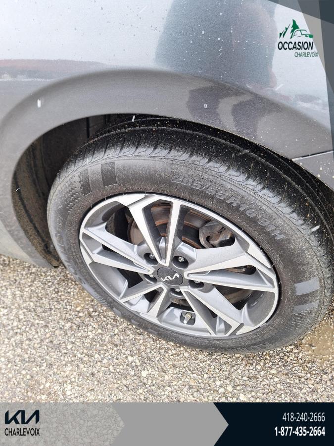 2023 Kia Forte - Image 7