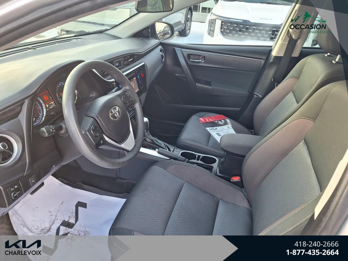 2018 Toyota Corolla - Image 9