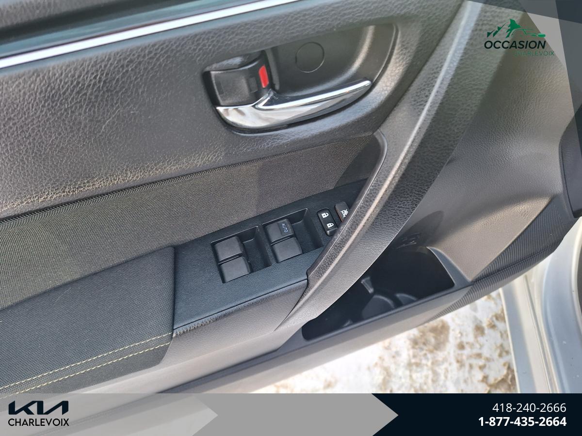 2018 Toyota Corolla - Image 10