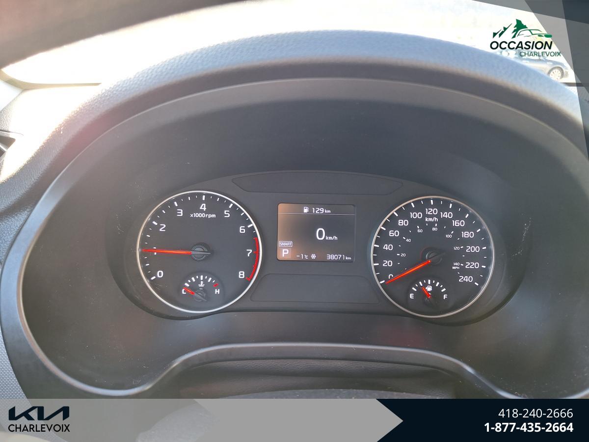 2023 Kia Seltos - Image 13