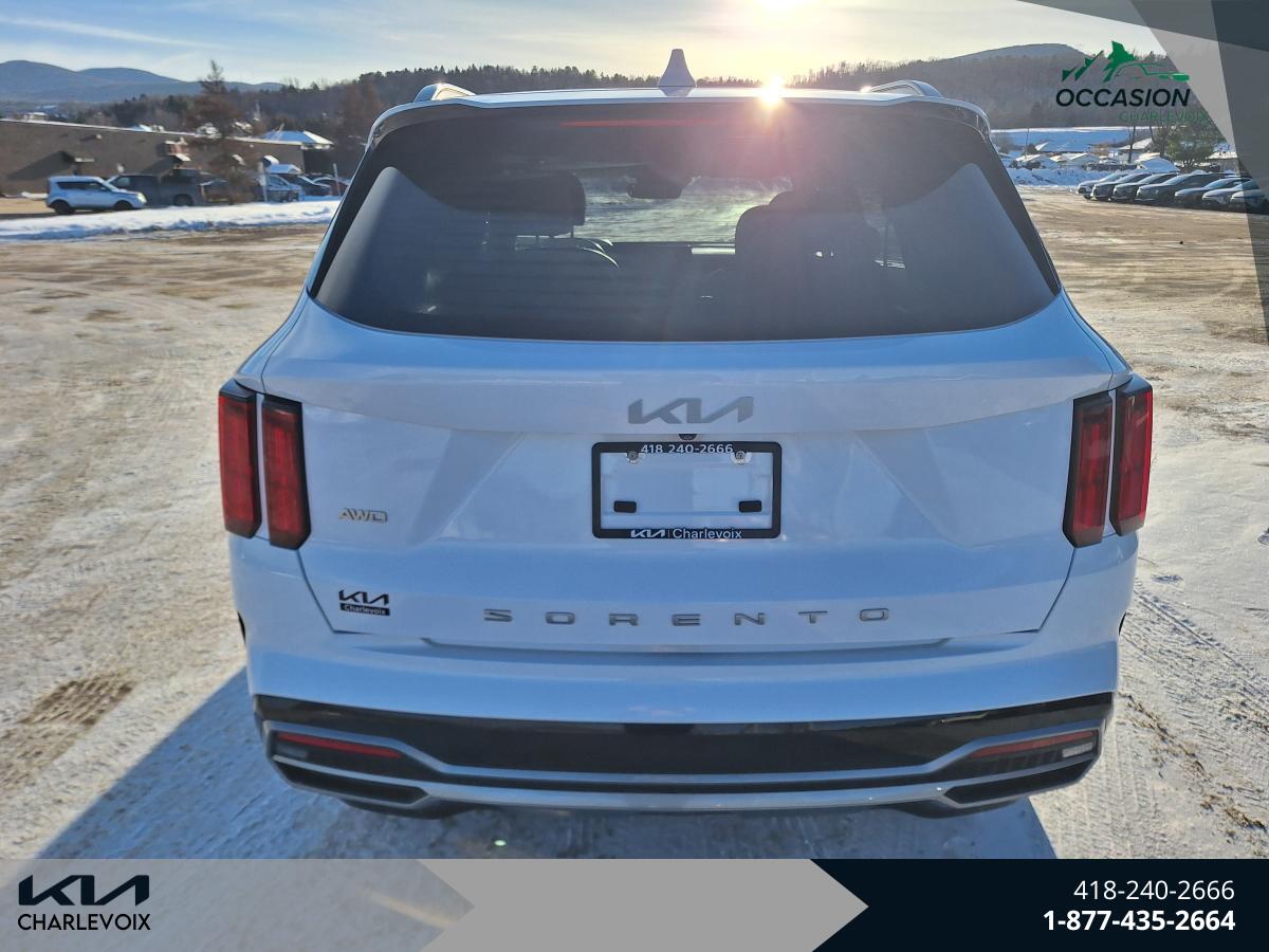 2022 Kia Sorento - Image 5