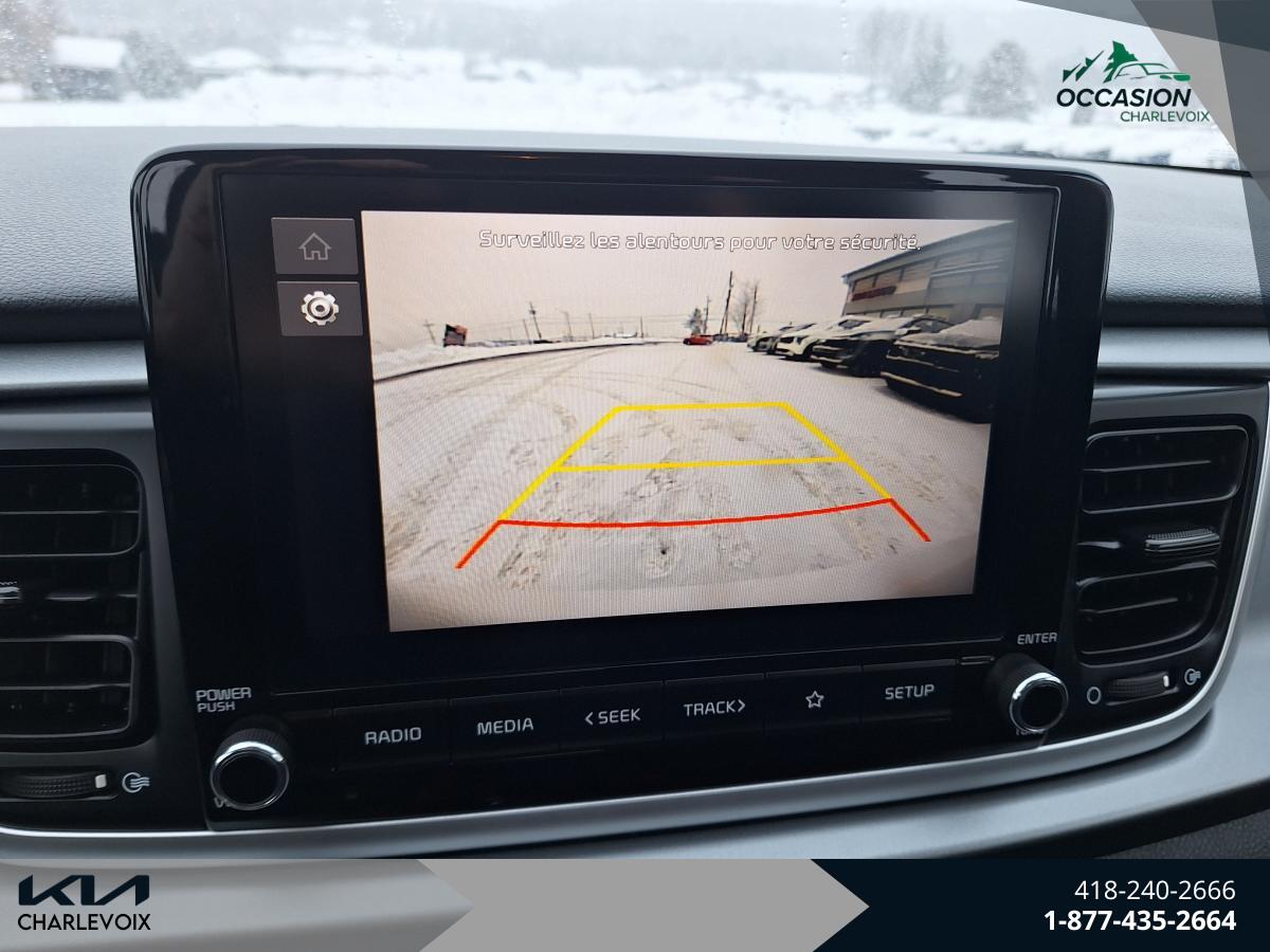 2023 Kia Rio5 - Image 15