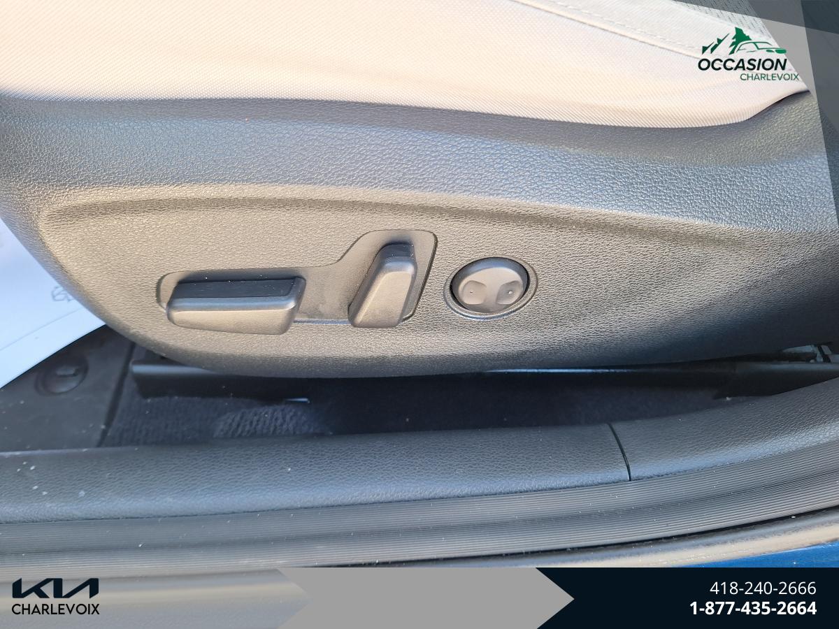 2015 Hyundai Sonata - Image 10