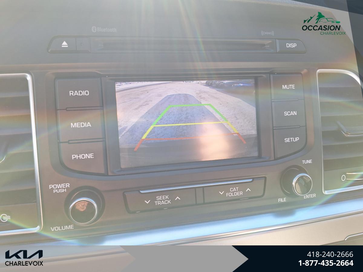 2015 Hyundai Sonata - Image 15