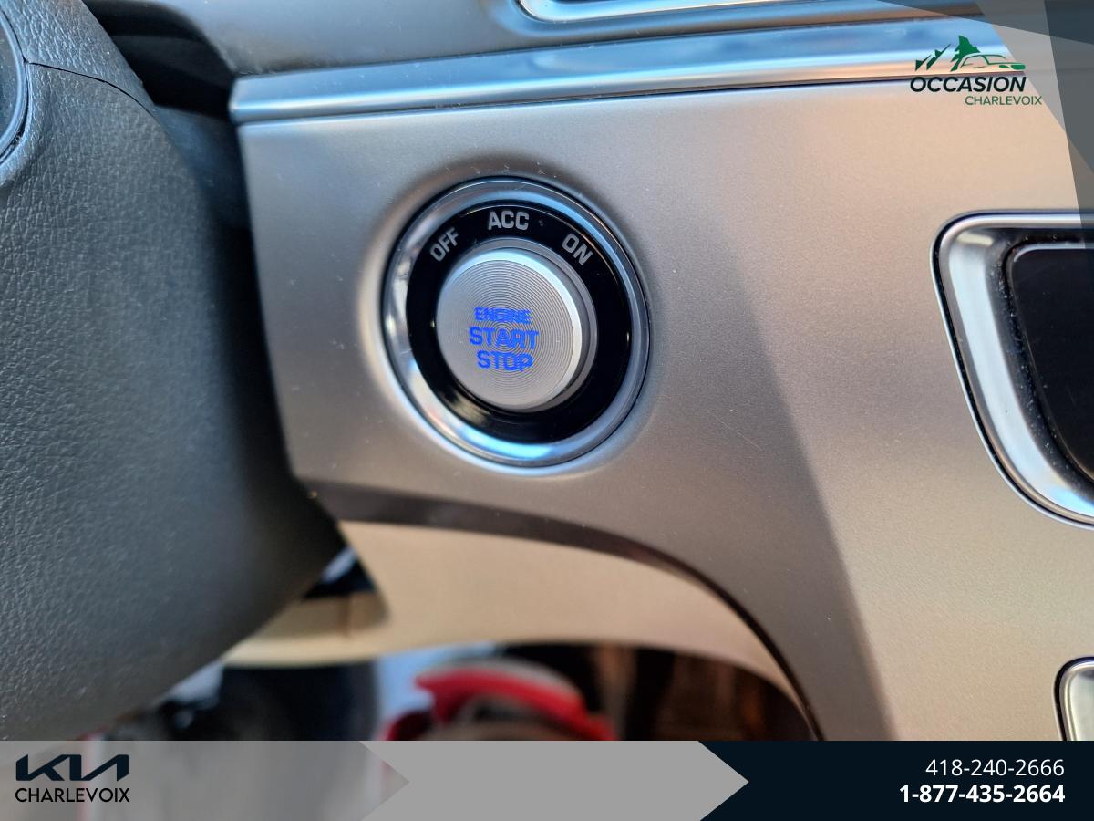 2015 Hyundai Sonata - Image 16