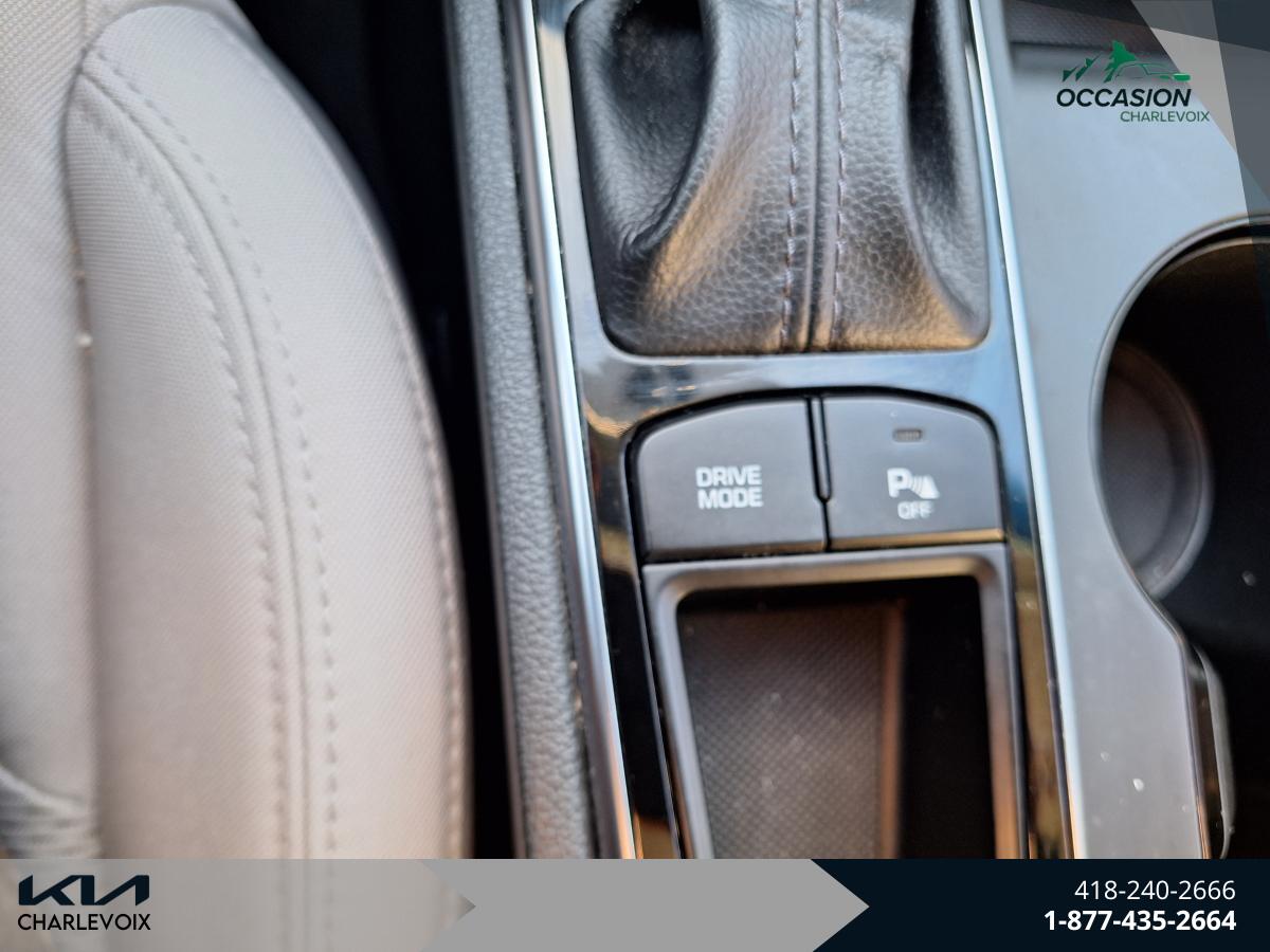 2015 Hyundai Sonata - Image 19