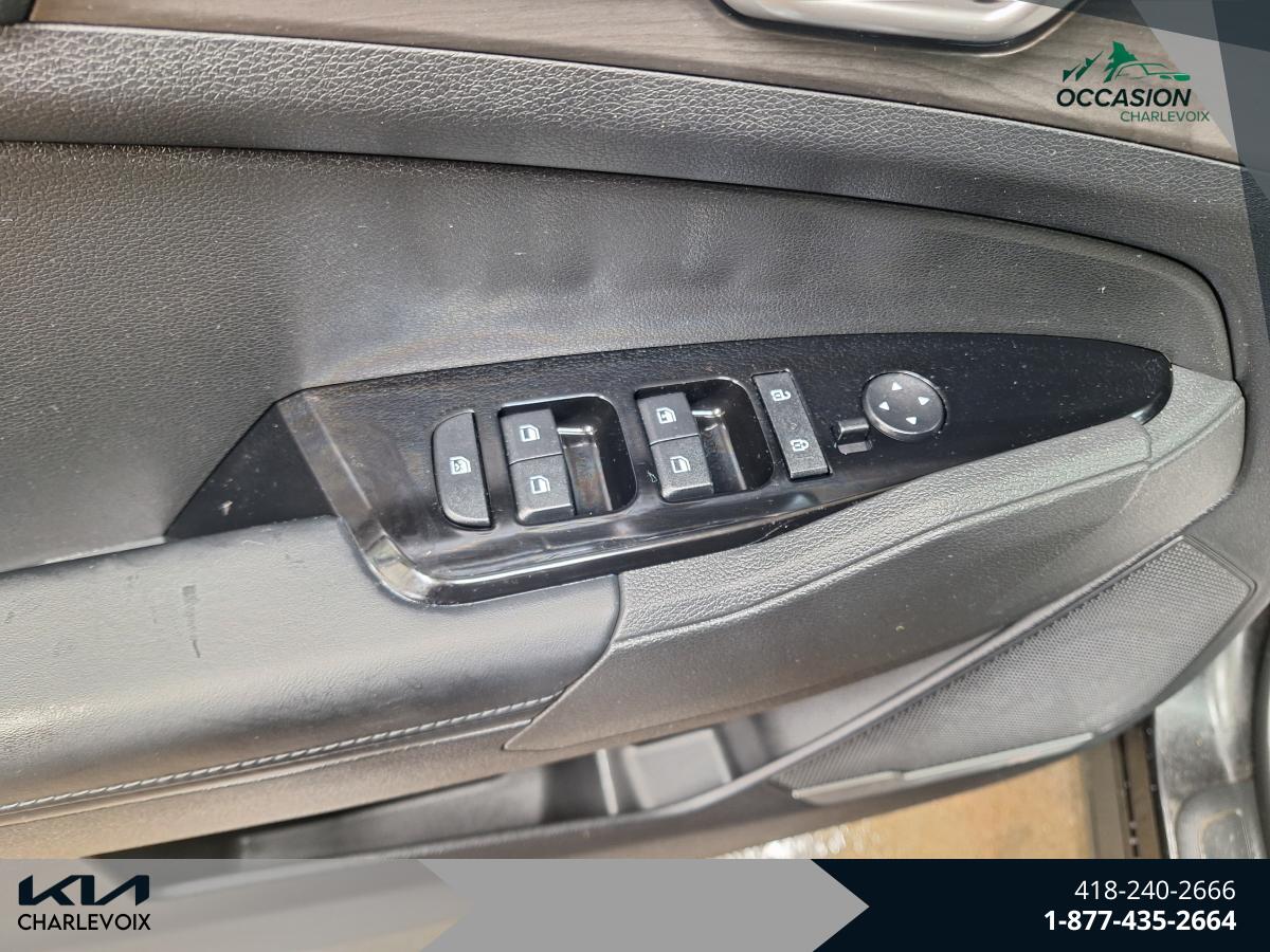 2023 Kia Sportage - Image 12