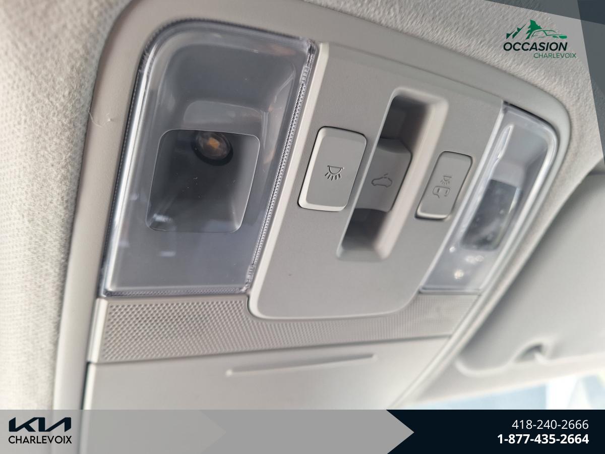 2021 Kia Forte - Image 20