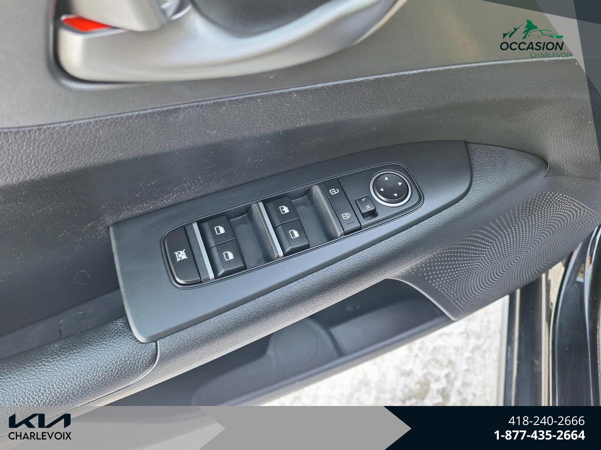 2021 Kia Forte - Image 10