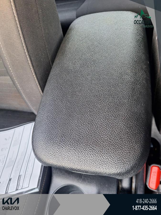 2021 Kia Forte - Image 19