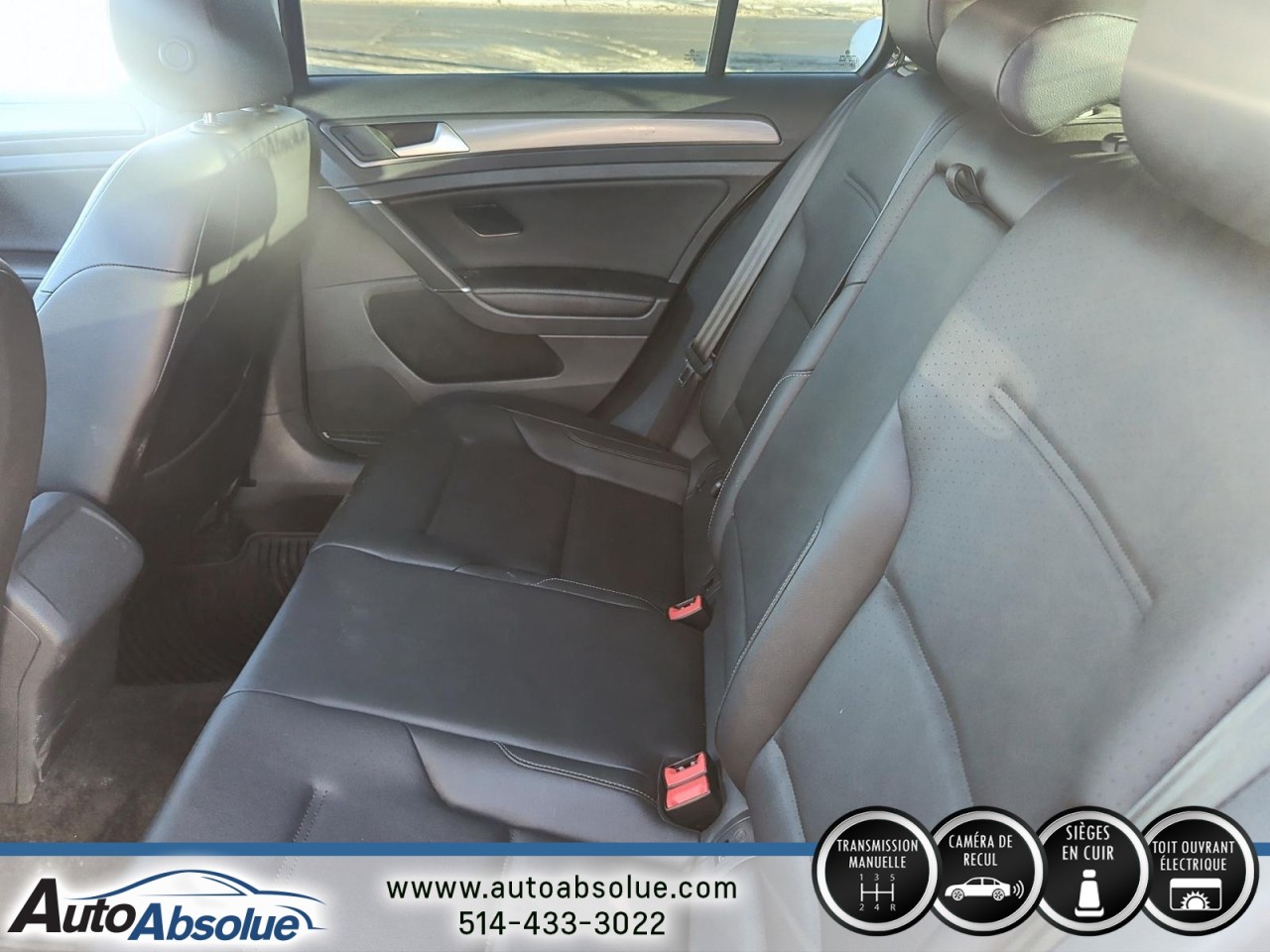 2019 Volkswagen Golf - Image 8