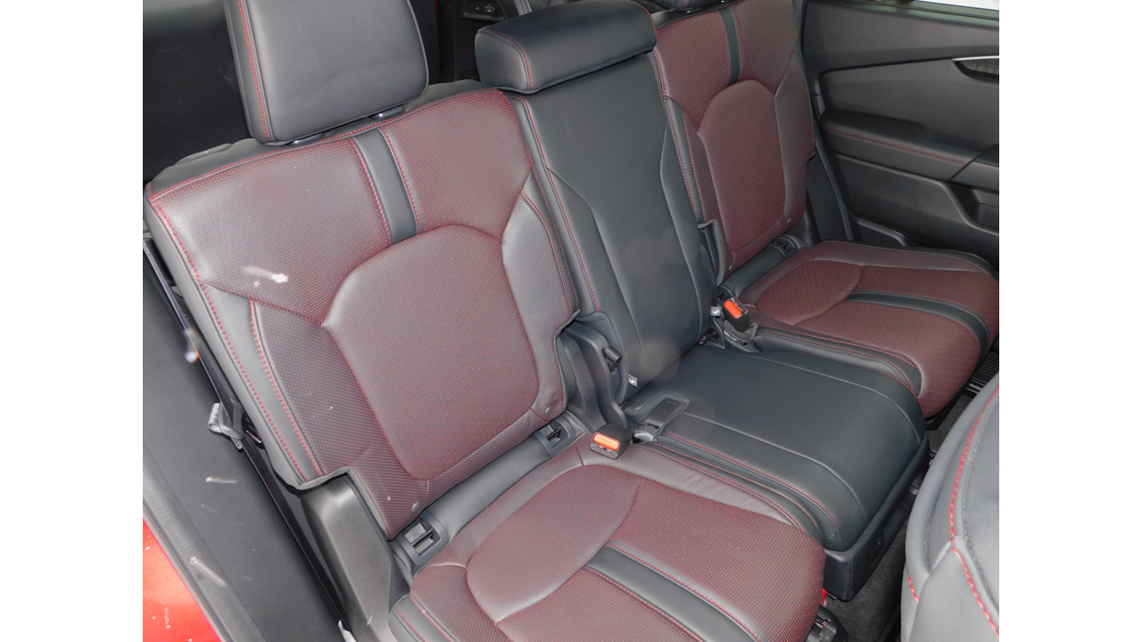 2025 Honda Pilot - Image 14