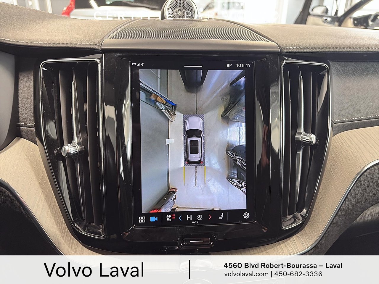 2022 Volvo XC60 Recharge - Image 15