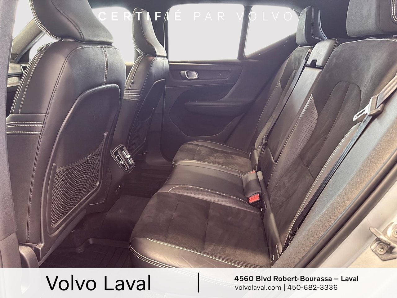 2019 Volvo XC40 - Image 9