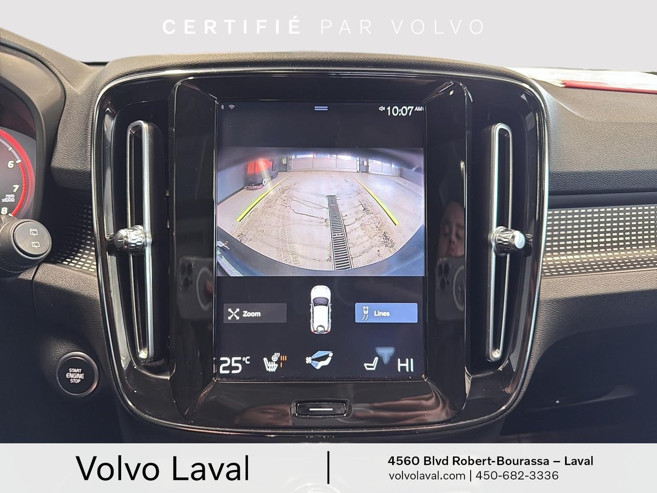 2019 Volvo XC40 - Image 19